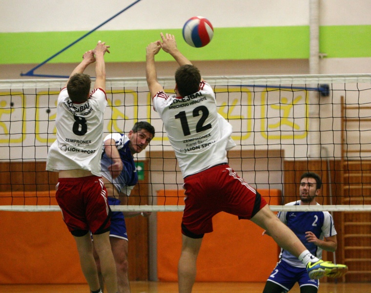 V předehrávaném utkání s M.Hradištěm jsme neztratili ani set